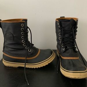 Sorel Leather Winter Boots